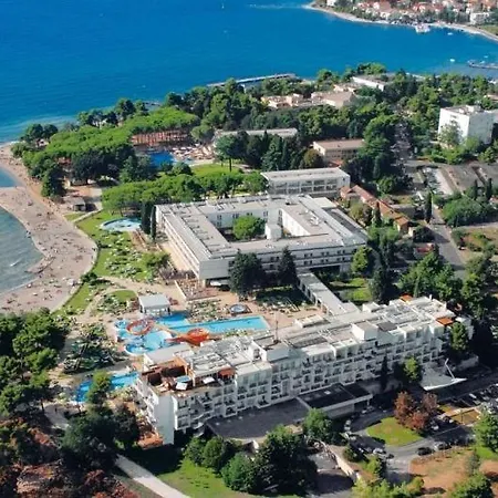 Ruhiges Mit Terrasse In Strandnaehe * Zadar